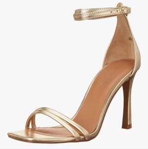 Chinese Laundry Womens Jasmine Pump